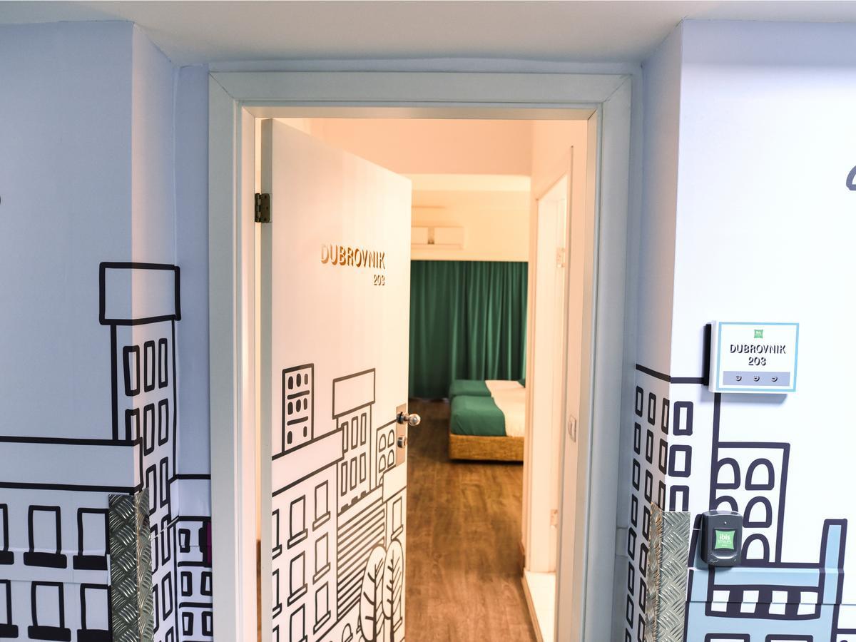 Ibis Styles Skopje Hotel Eksteriør billede